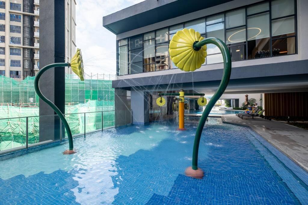 Linked Bridge To Sunway Velocity Mall 4br Mrt 中文房东 Kuala Lumpur