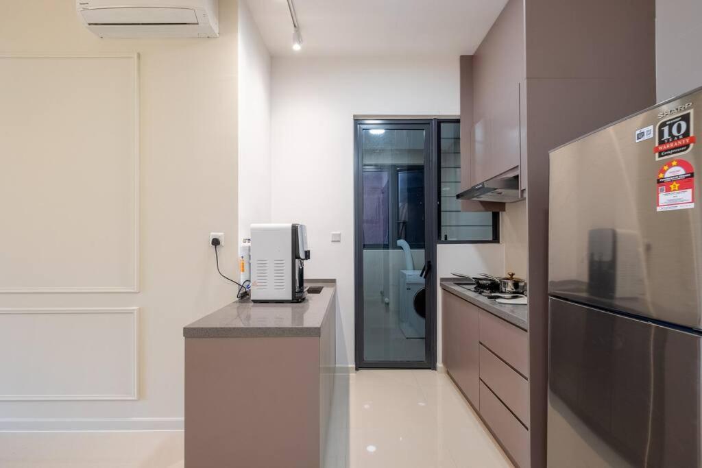 Linked Bridge To Sunway Velocity Mall 4br Mrt 中文房东 Kuala Lumpur