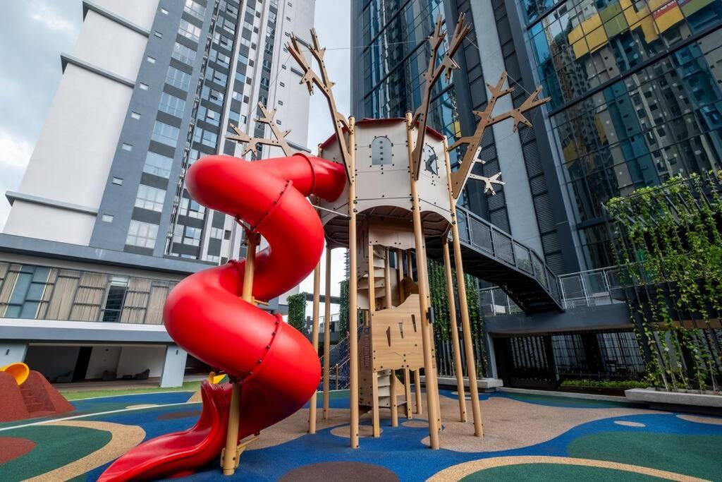 Linked Bridge To Sunway Velocity Mall 4br Mrt 中文房东 Pangsapuri Kuala Lumpur
