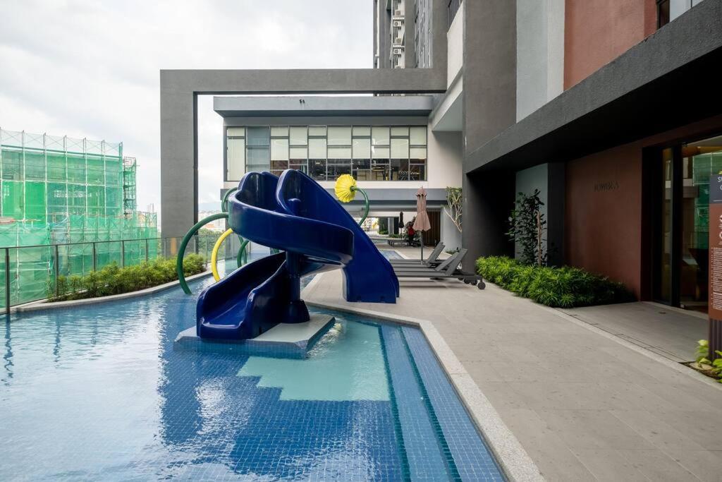 Pangsapuri Linked Bridge To Sunway Velocity Mall 4br Mrt 中文房东 *