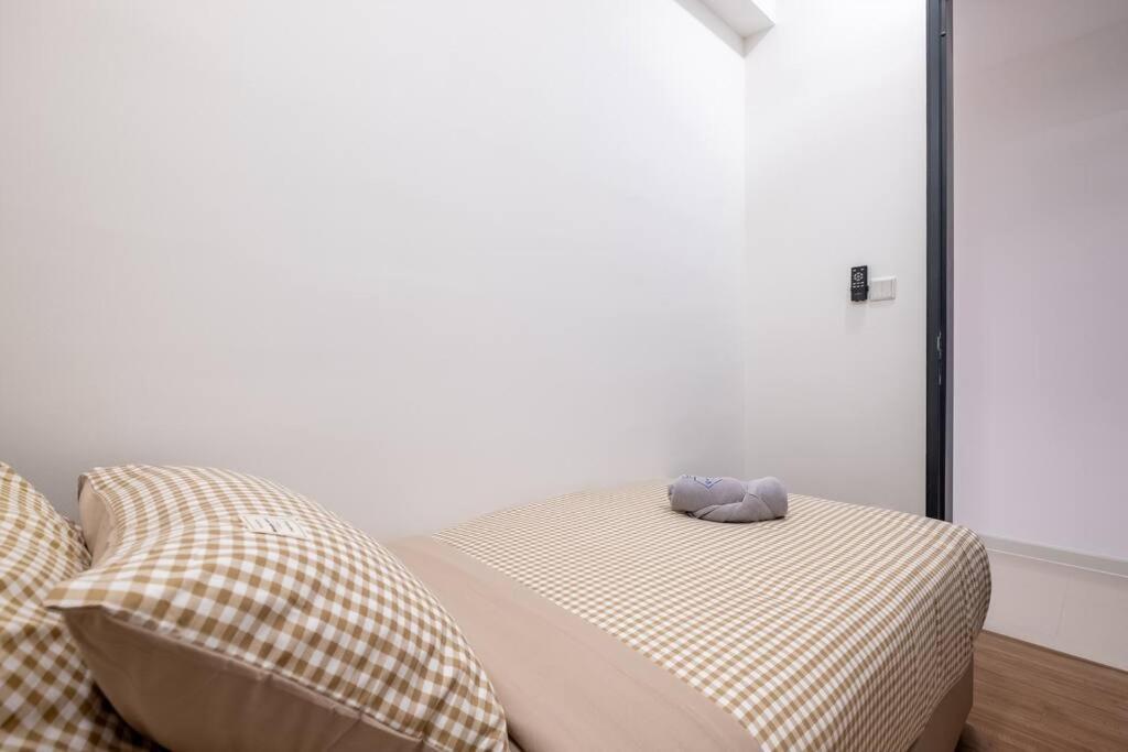 Pangsapuri Linked Bridge To Sunway Velocity Mall 4br Mrt 中文房东 Kuala Lumpur